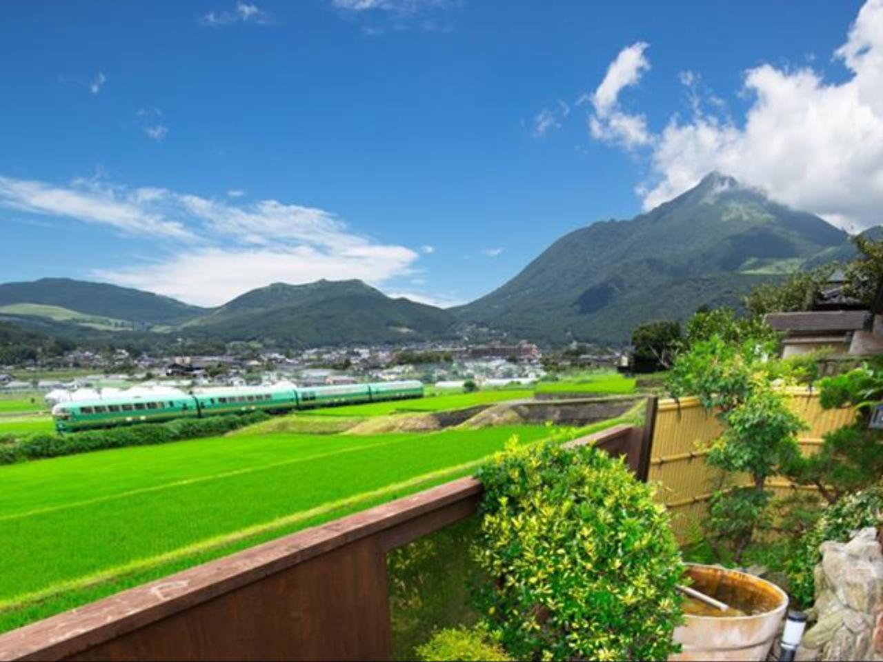 Yufuin Onsen Hotel Poppoan
