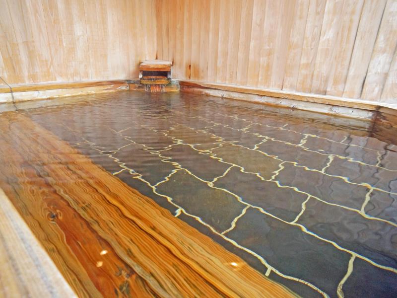 Yufuin Onsen Wafu Ryokan Tsuenosho