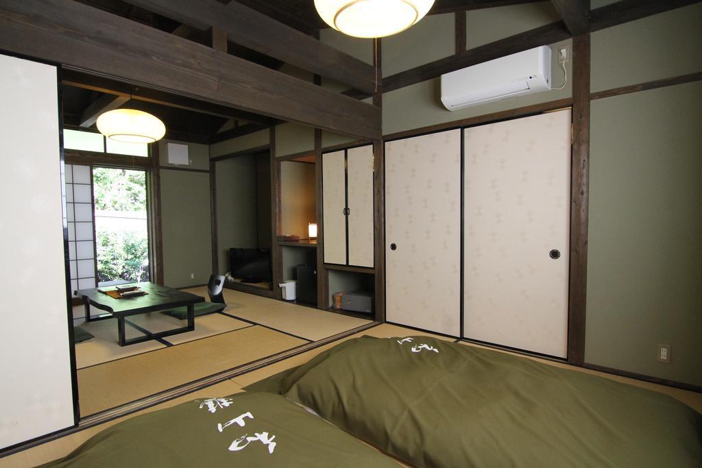 Yufuin Ryoan Wazanho