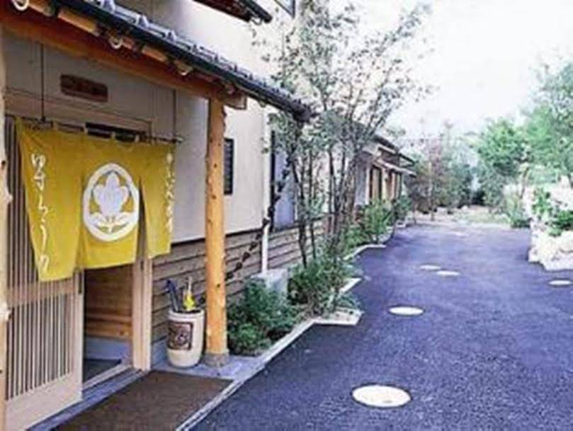 Yusura