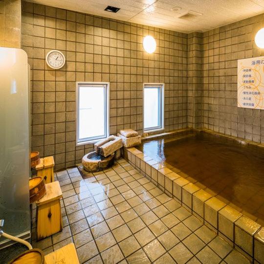 Super Hotel JR Shin Osaka Higashiguchi
