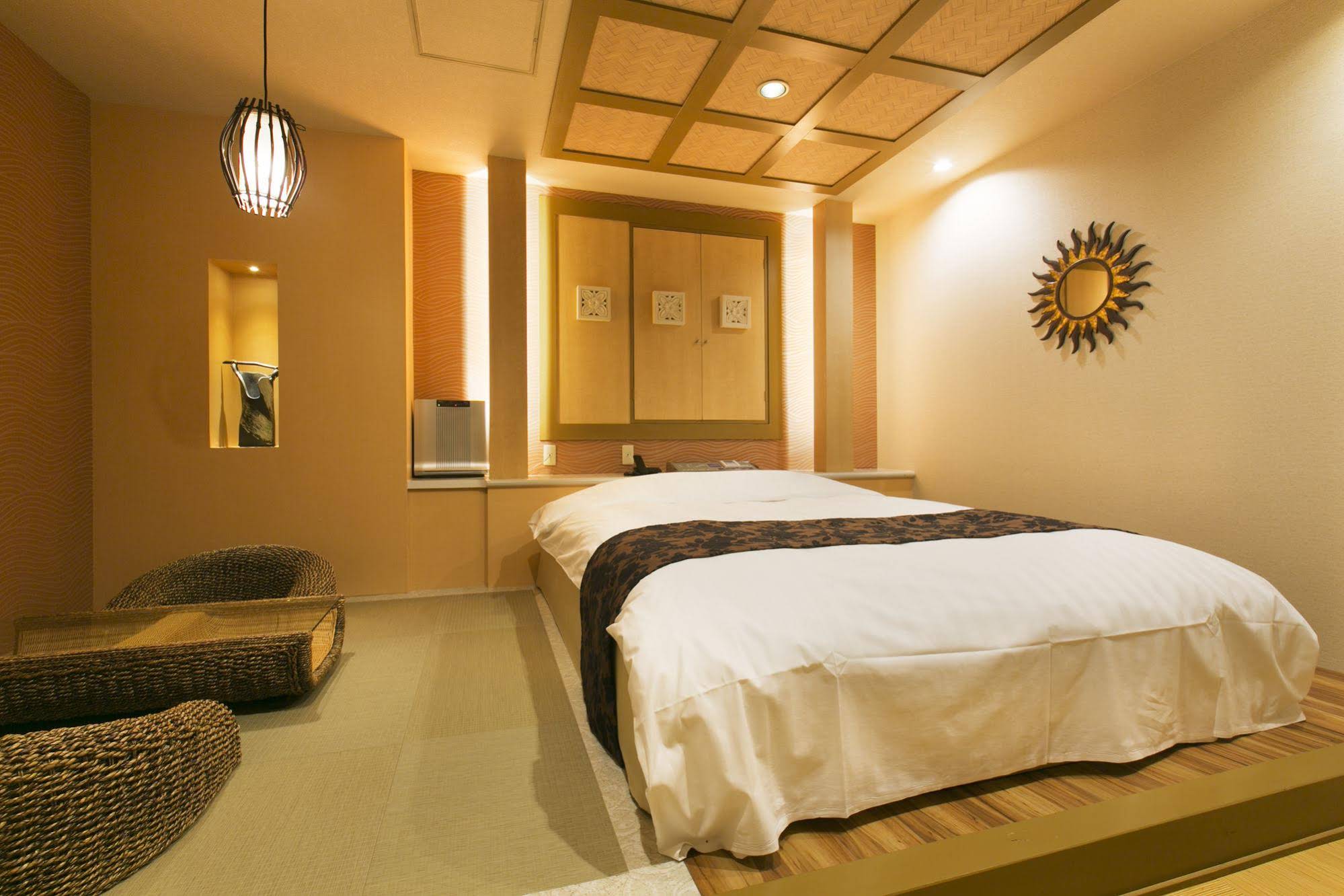 Hotel Atlantis Higashiosaka