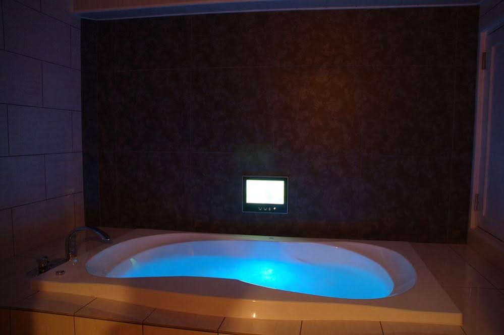 Hotel Mint