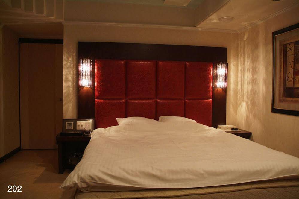 Hotel Mint