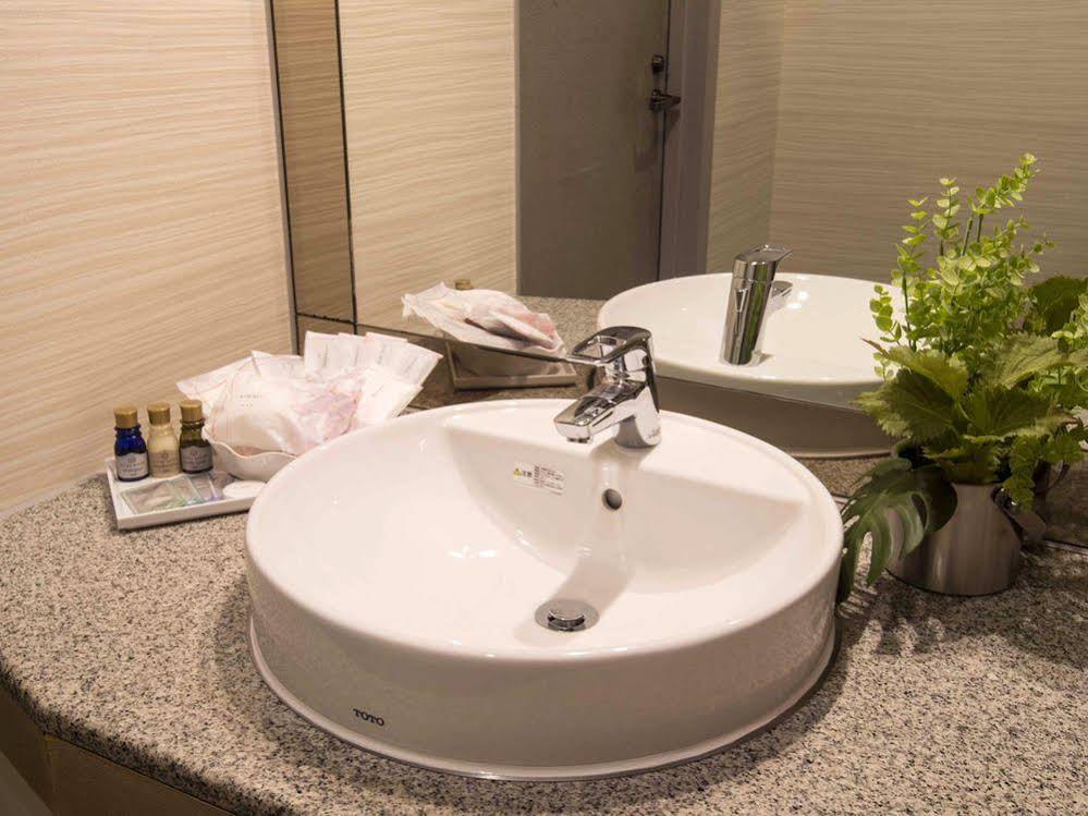Reftel Osaka Airport Hotel