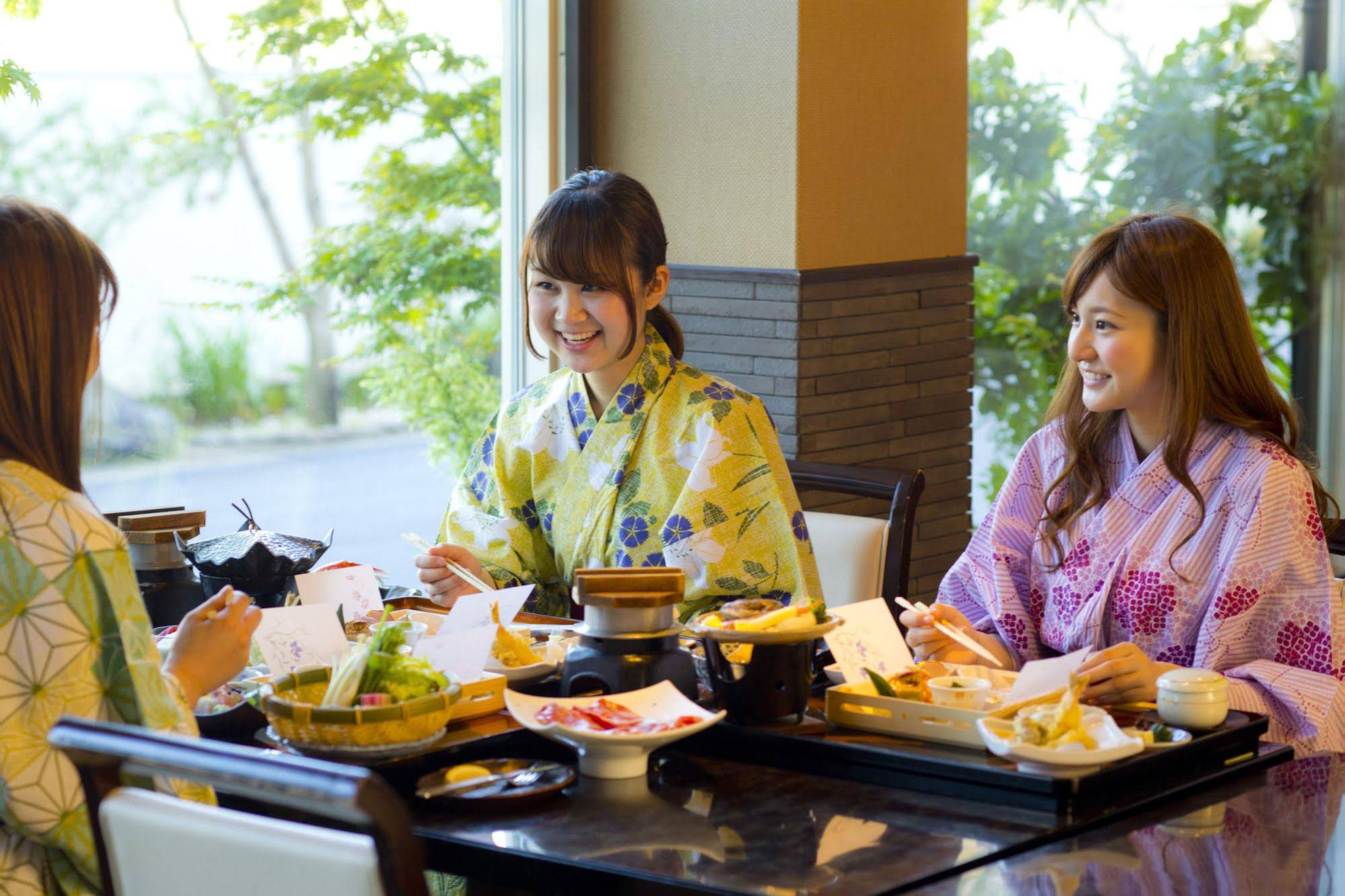Garden Palace & Kansai Airport SPA
