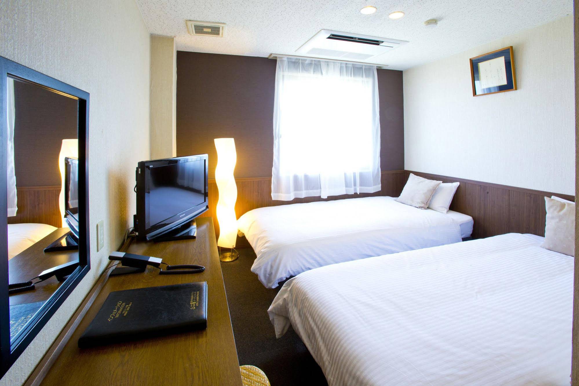 Garden Palace & Kansai Airport SPA