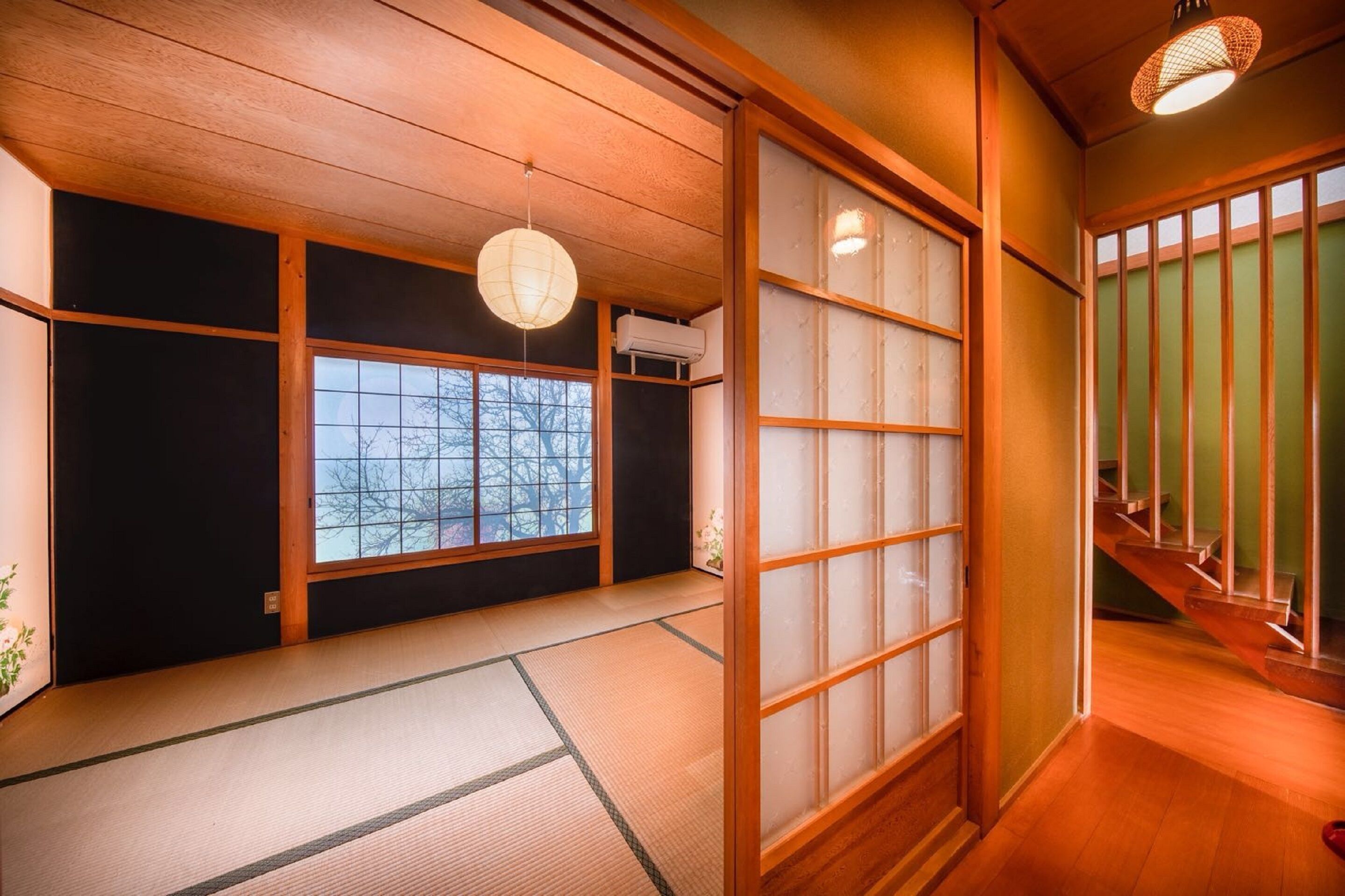 Sano San Chi Waraku