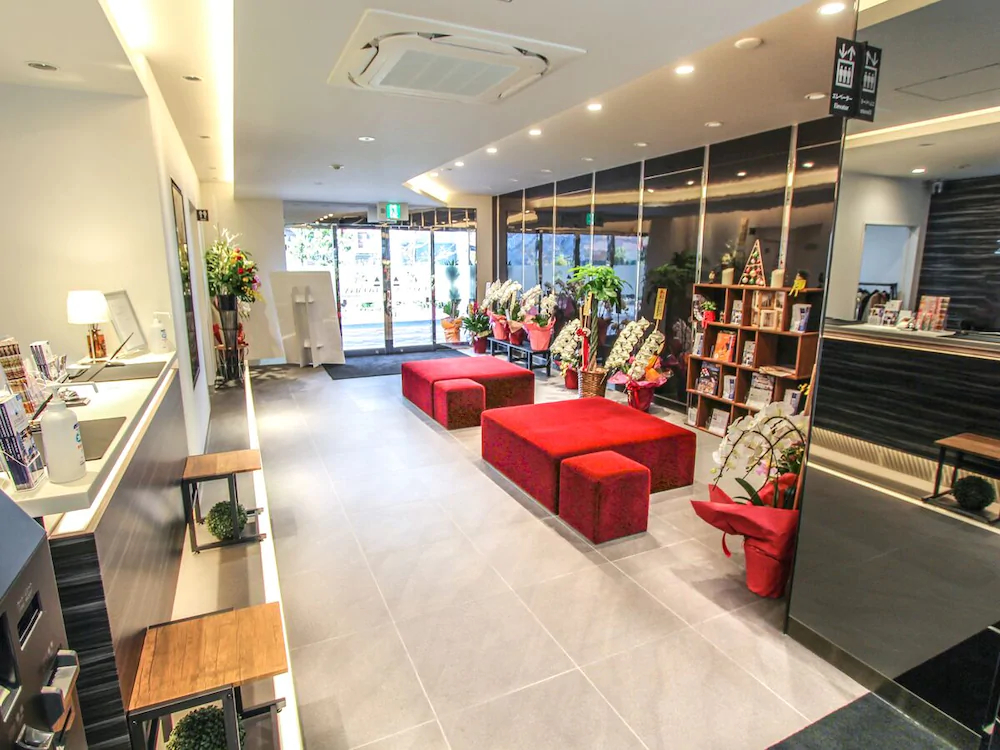 Hotel Livemax Osaka Kadoma