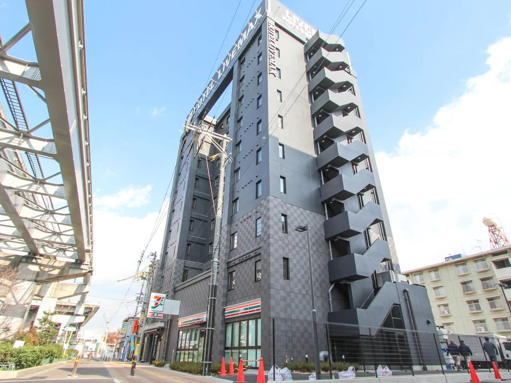 Hotel Livemax Osaka Kadoma