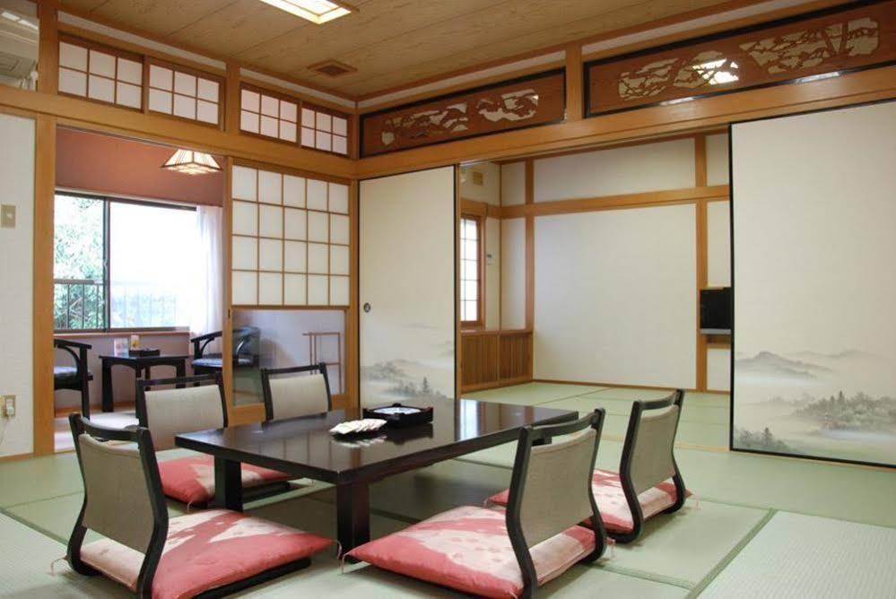 Okumizuma Onsen