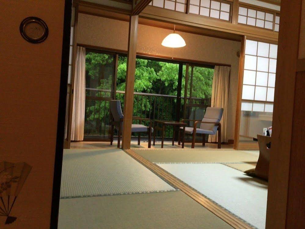 Okumizuma Onsen