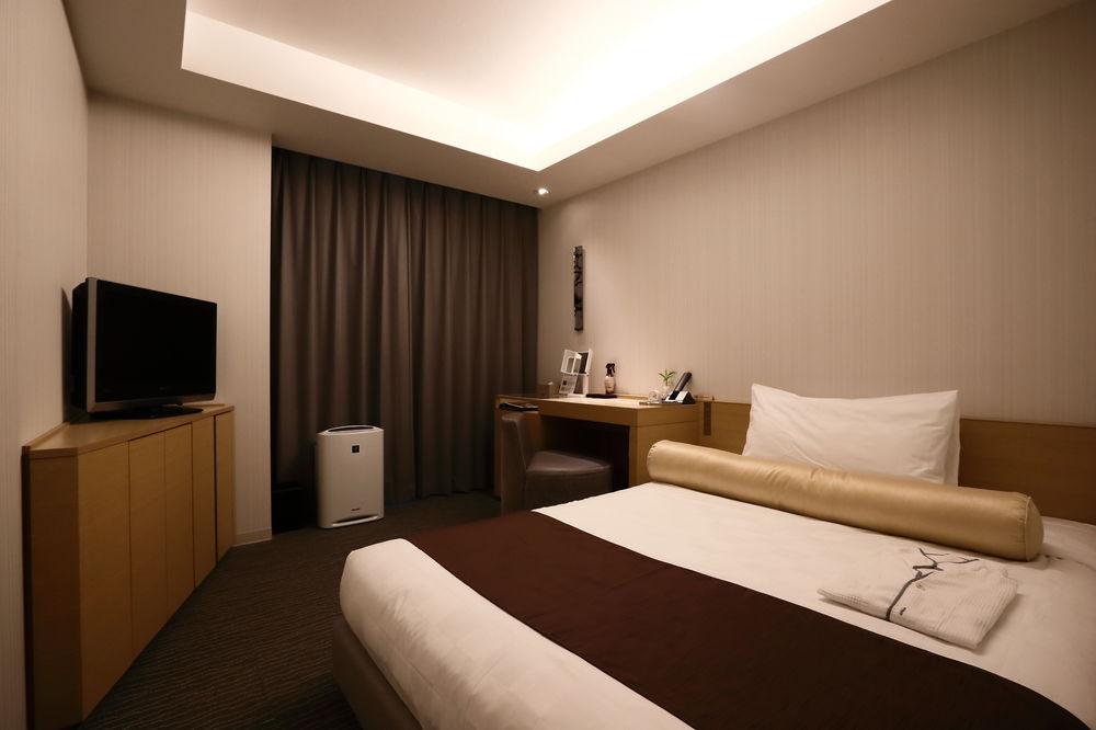 Kobe Motomachi Tokyu REI Hotel