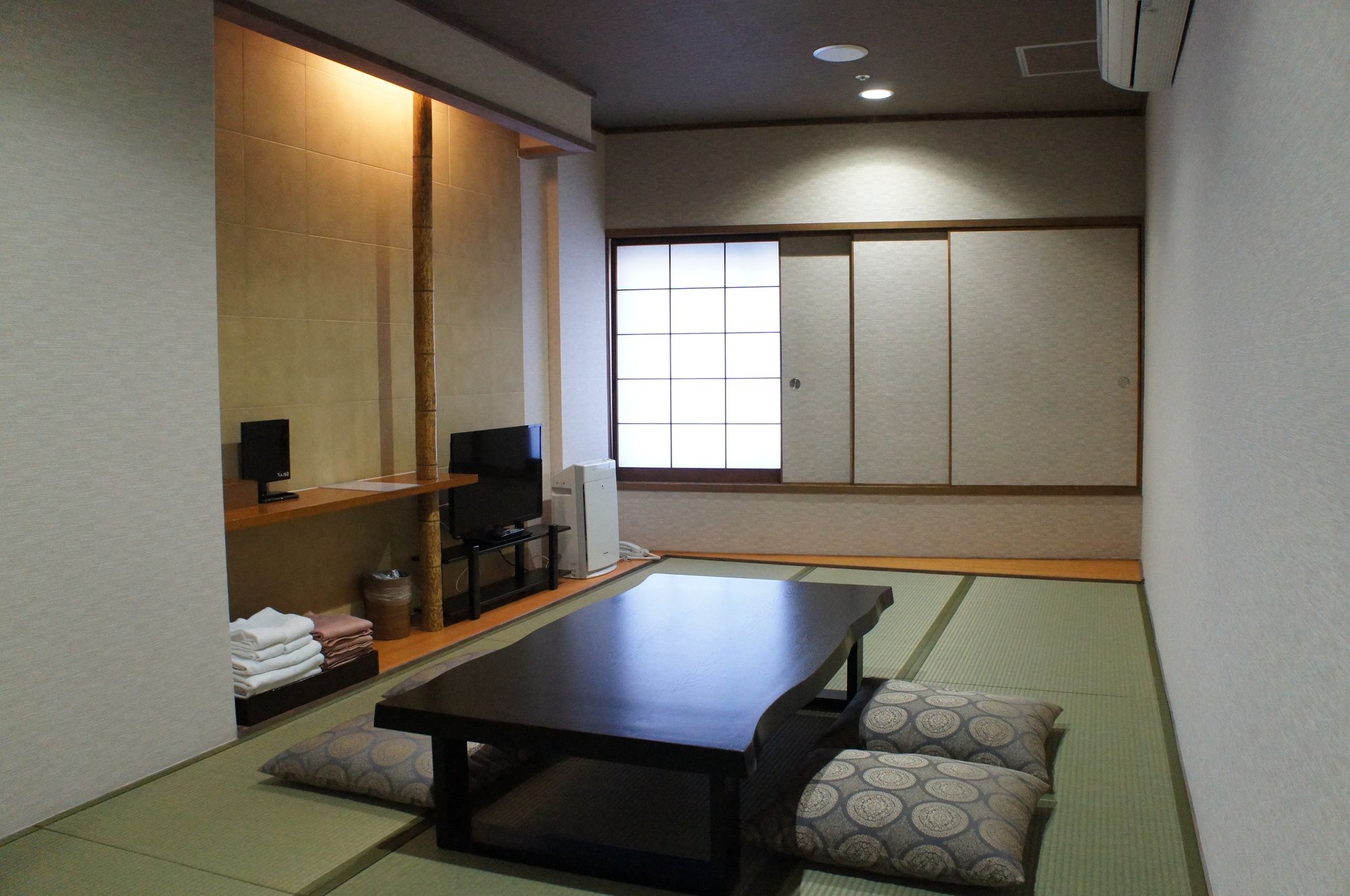 Kobe Port Tower Hotel