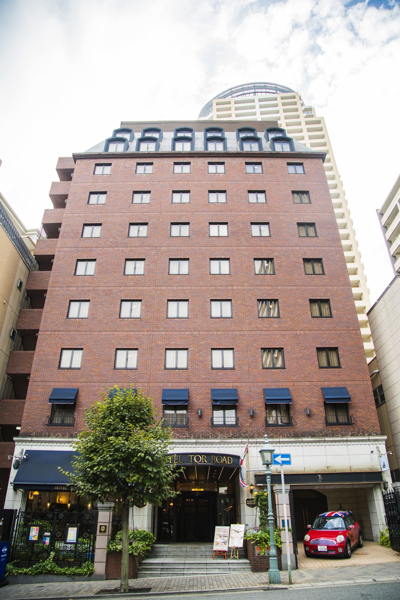 Kobe Tor Road Hotel Sanraku