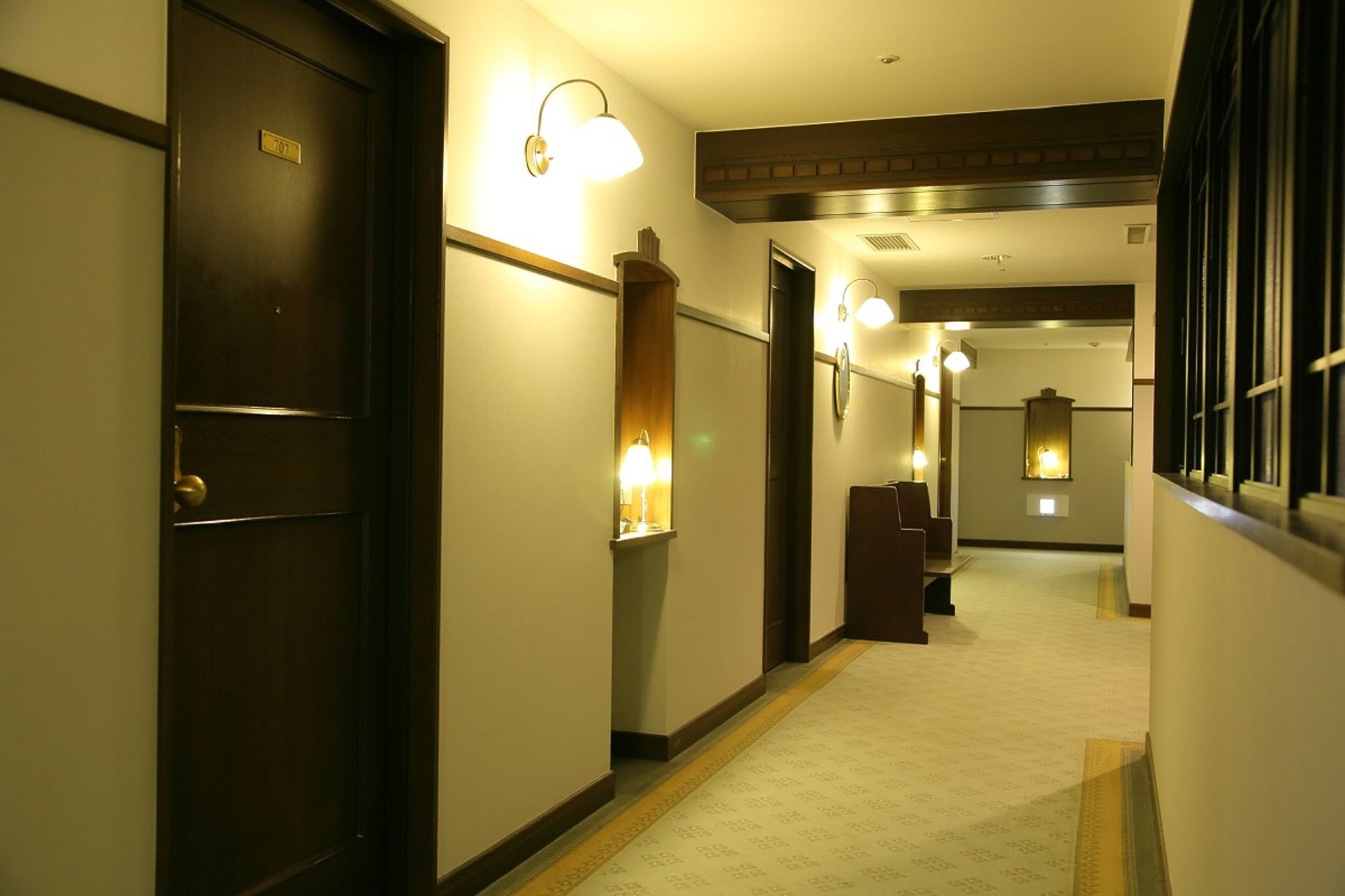 Kobe Tor Road Hotel Sanraku