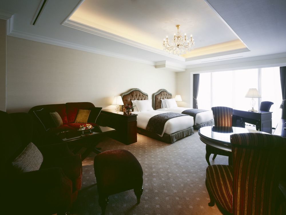 La Suite Kobe Harborland