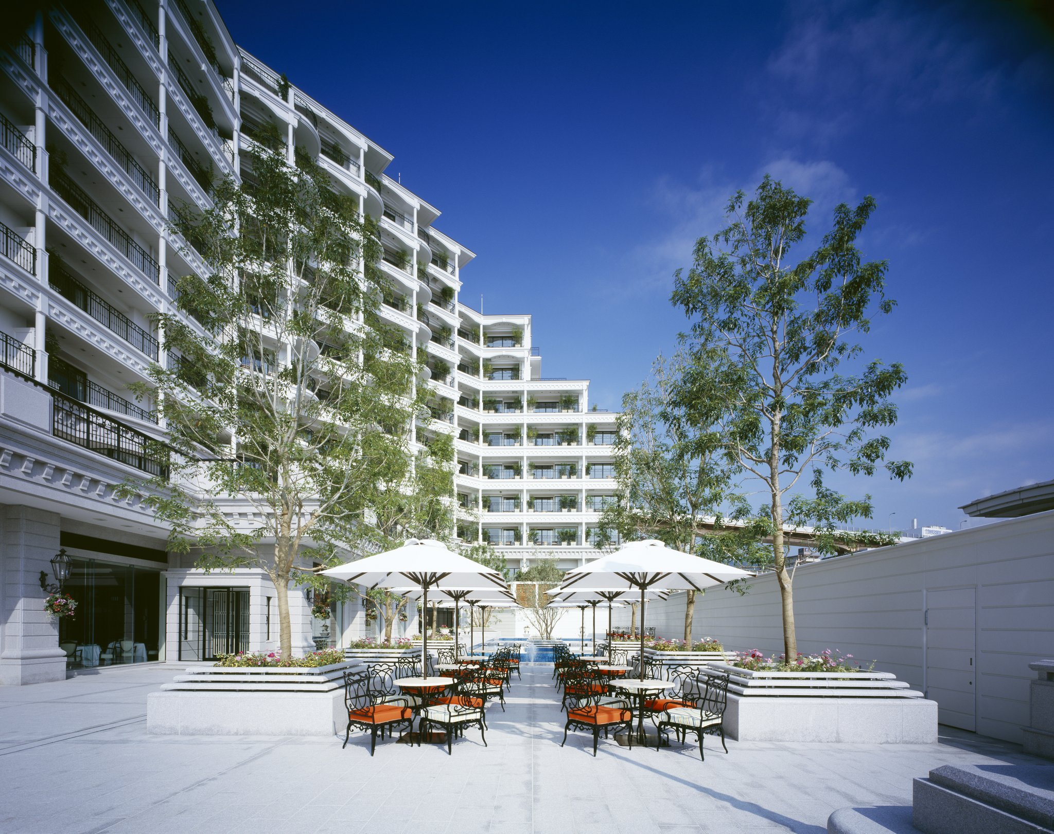 La Suite Kobe Harborland