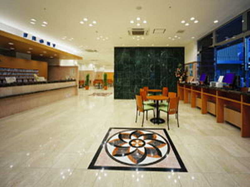 Toyoko Inn Kobe Sannomiya 2