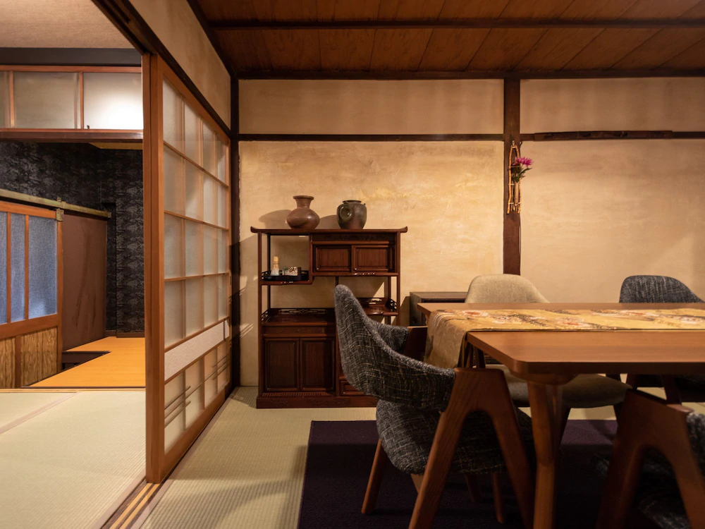 8INN Karasuma Kyo-Machiya