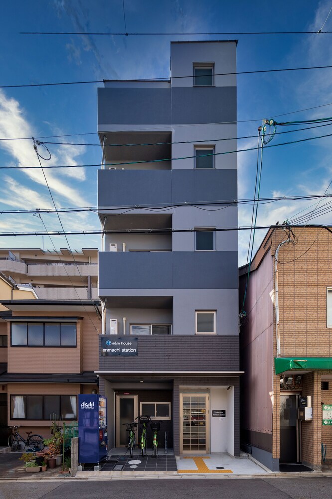 A&m House Enmachi Station