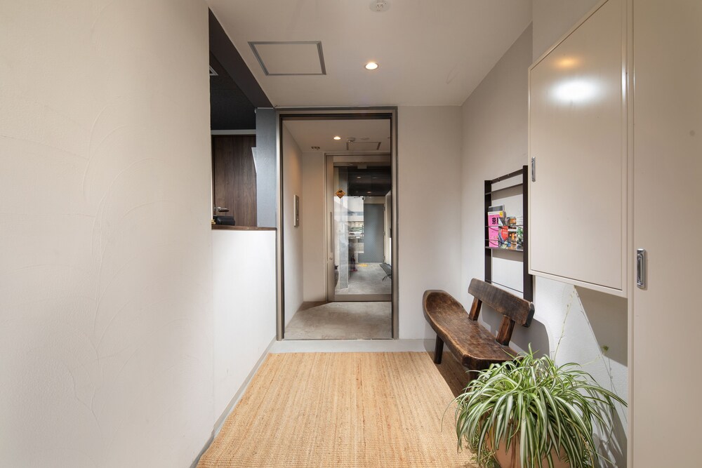 A&m House Enmachi Station