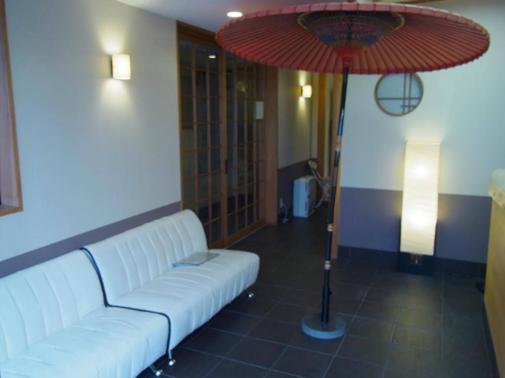 Backpacker's Ryokan Budget Inn