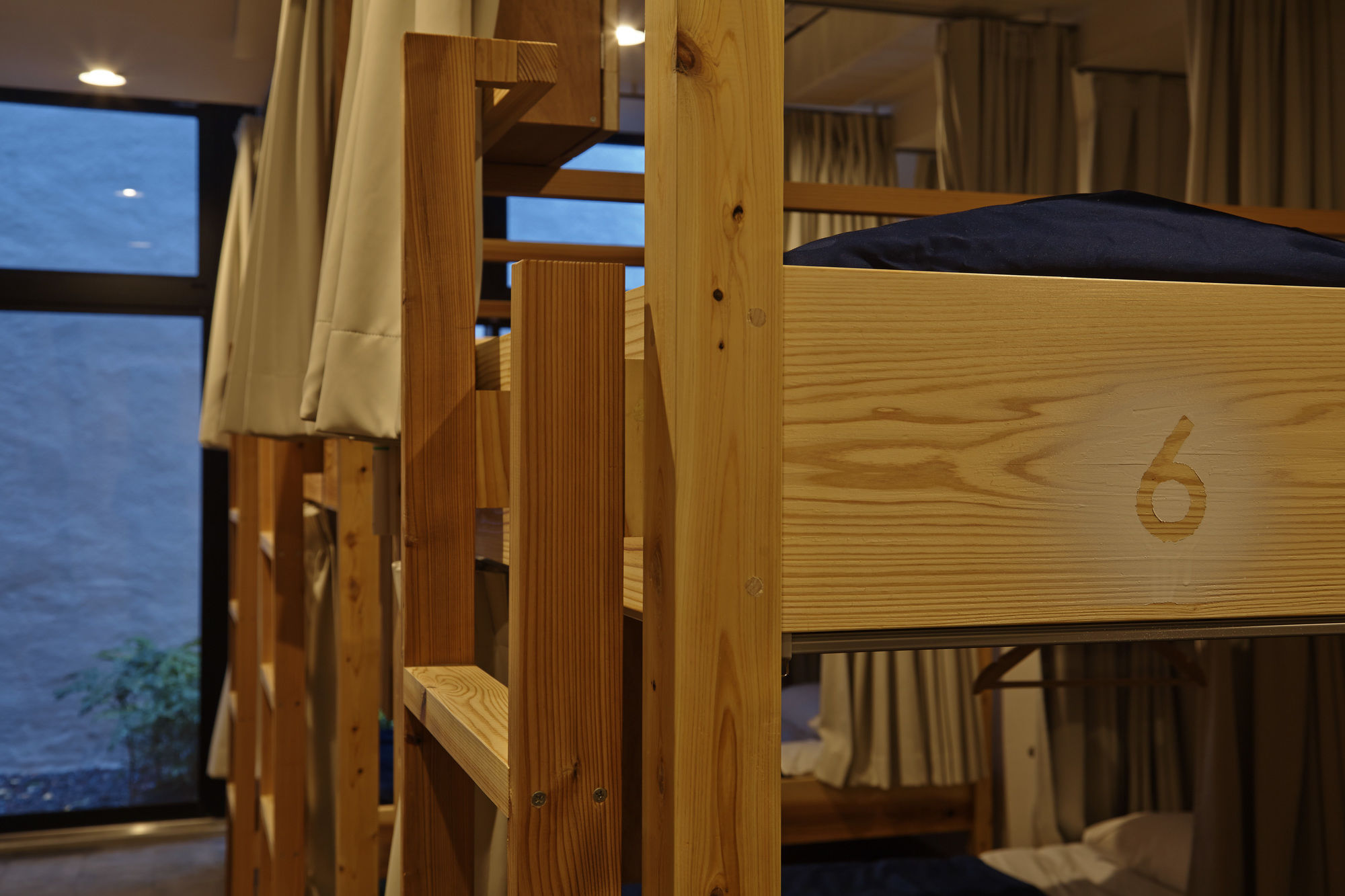 Bird Hostel