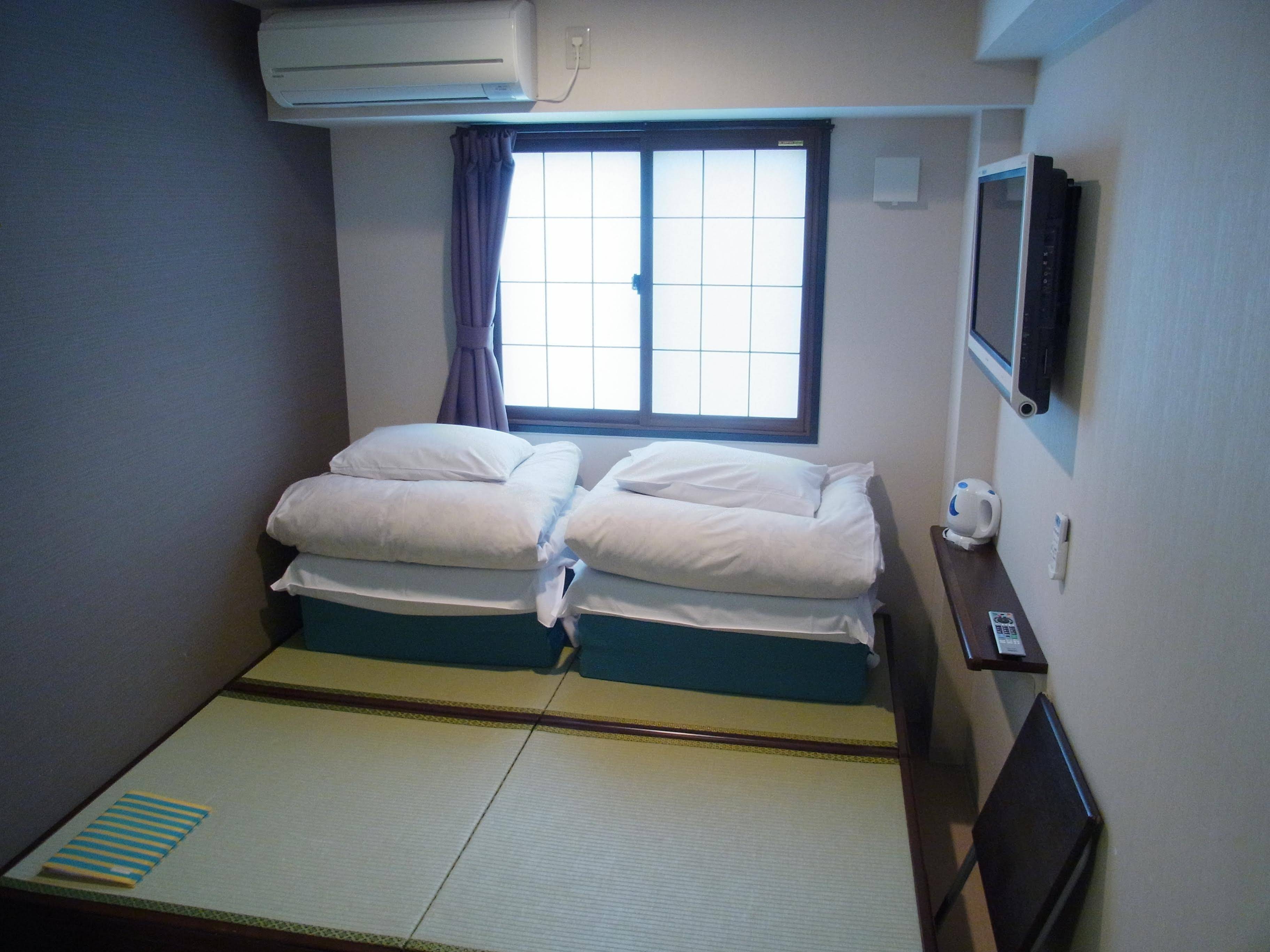 Capsule Ryokan