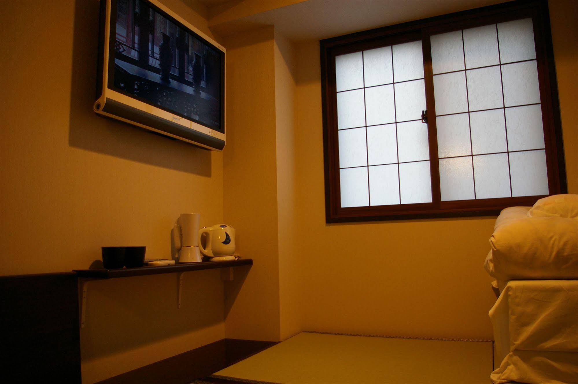 Capsule Ryokan