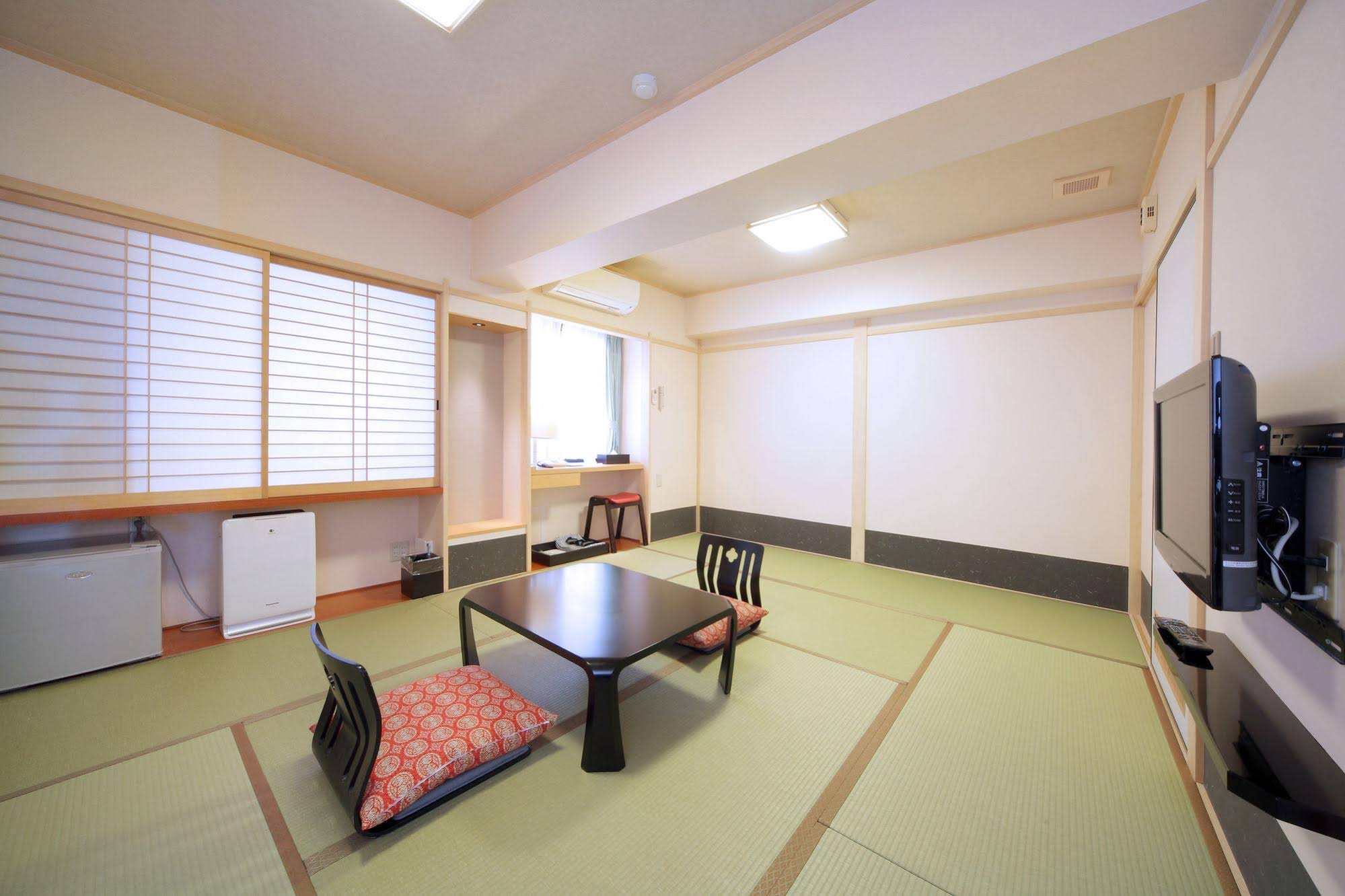 Châtelet Inn Kyoto