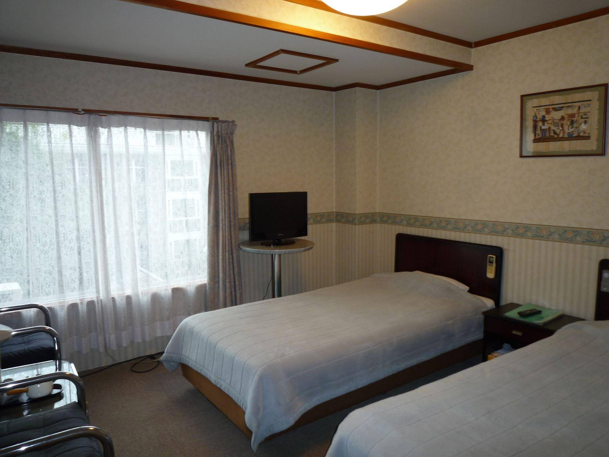 City Pension Tommy Rich Inn Kyoto