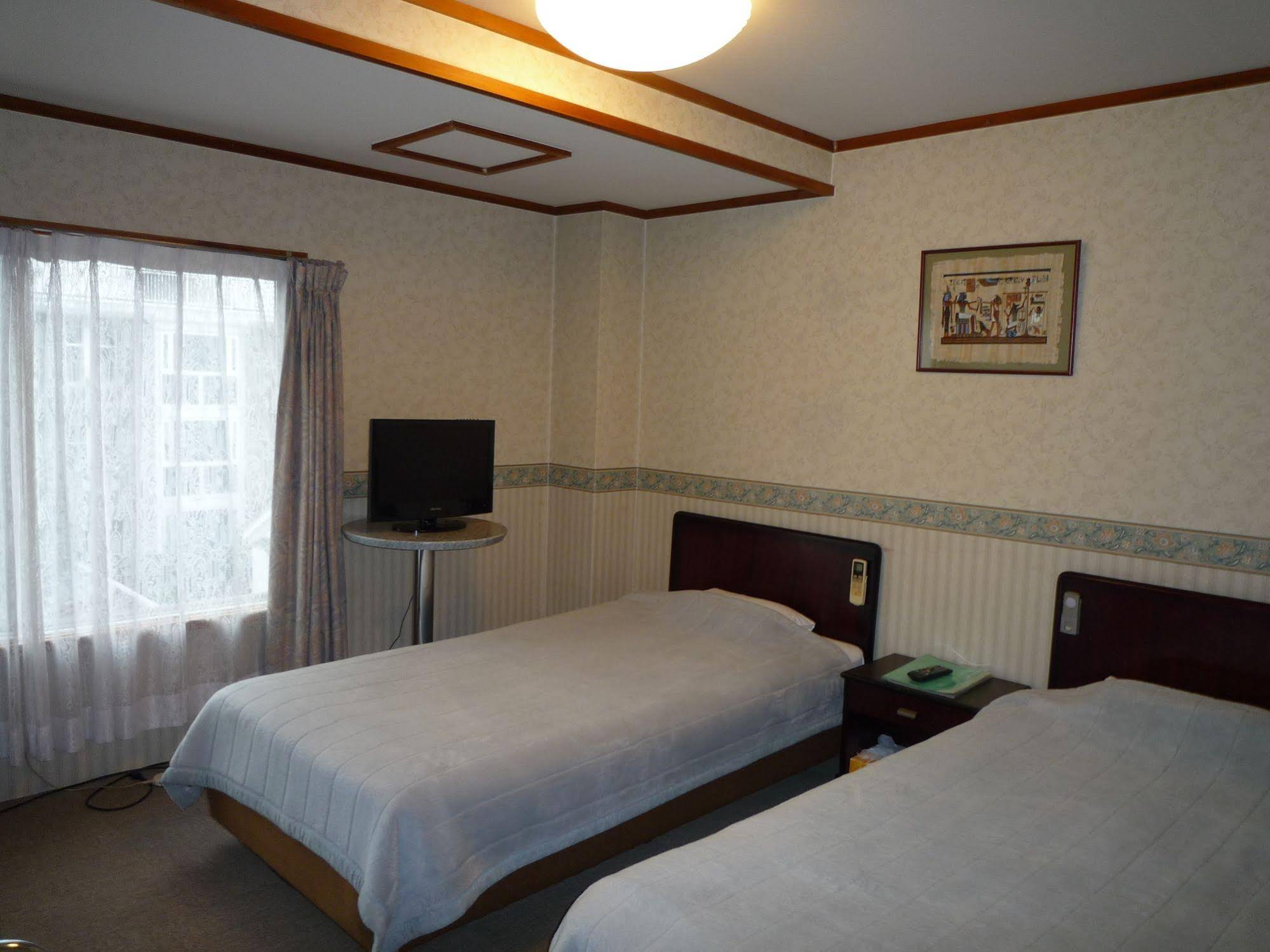 City Pension Tommy Rich Inn Kyoto