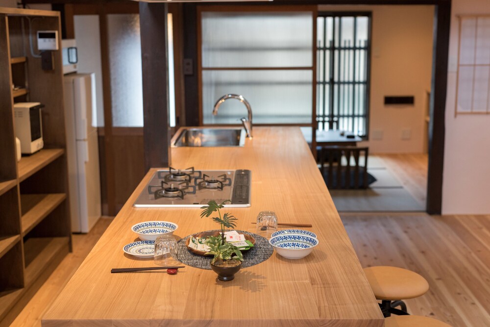 Cymbidium House Kyoto