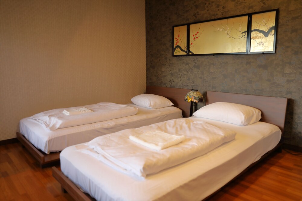 Gion Koh Hostel
