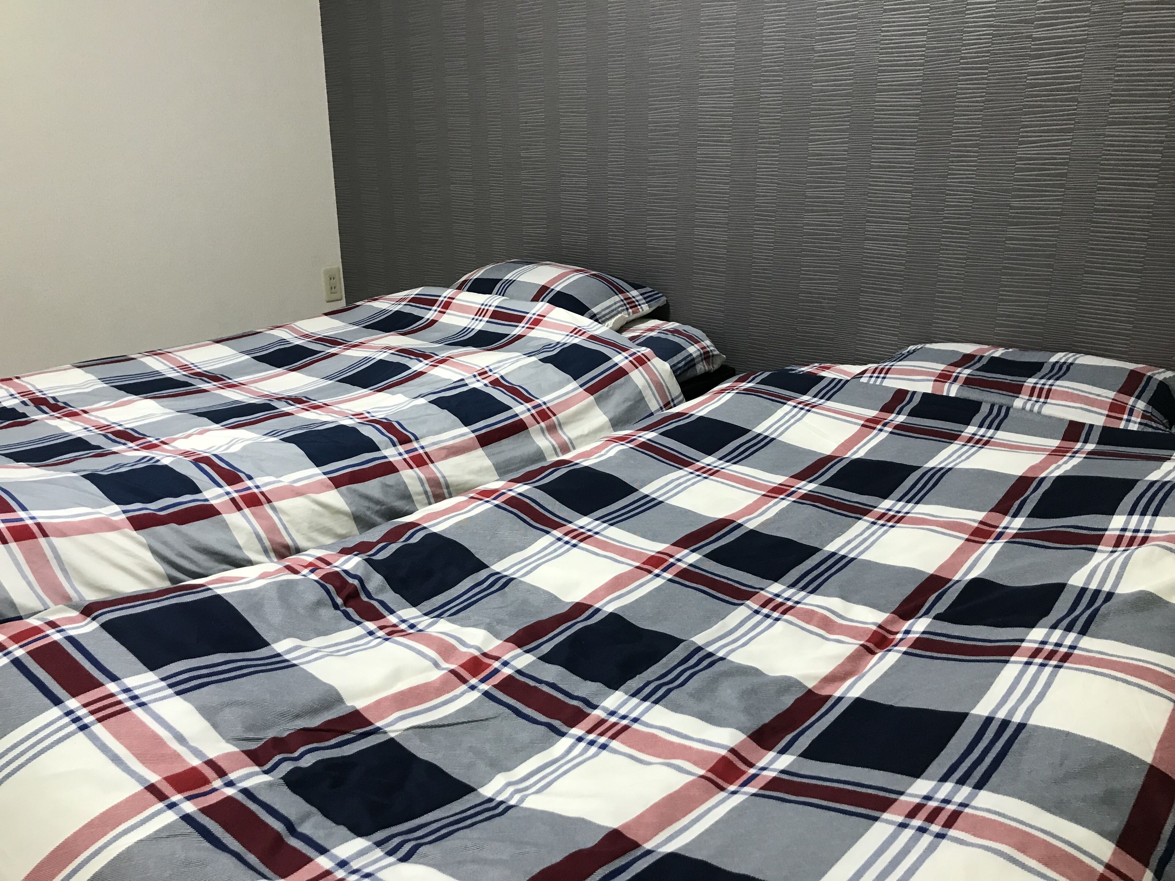 Gojo Sefi-Apartment