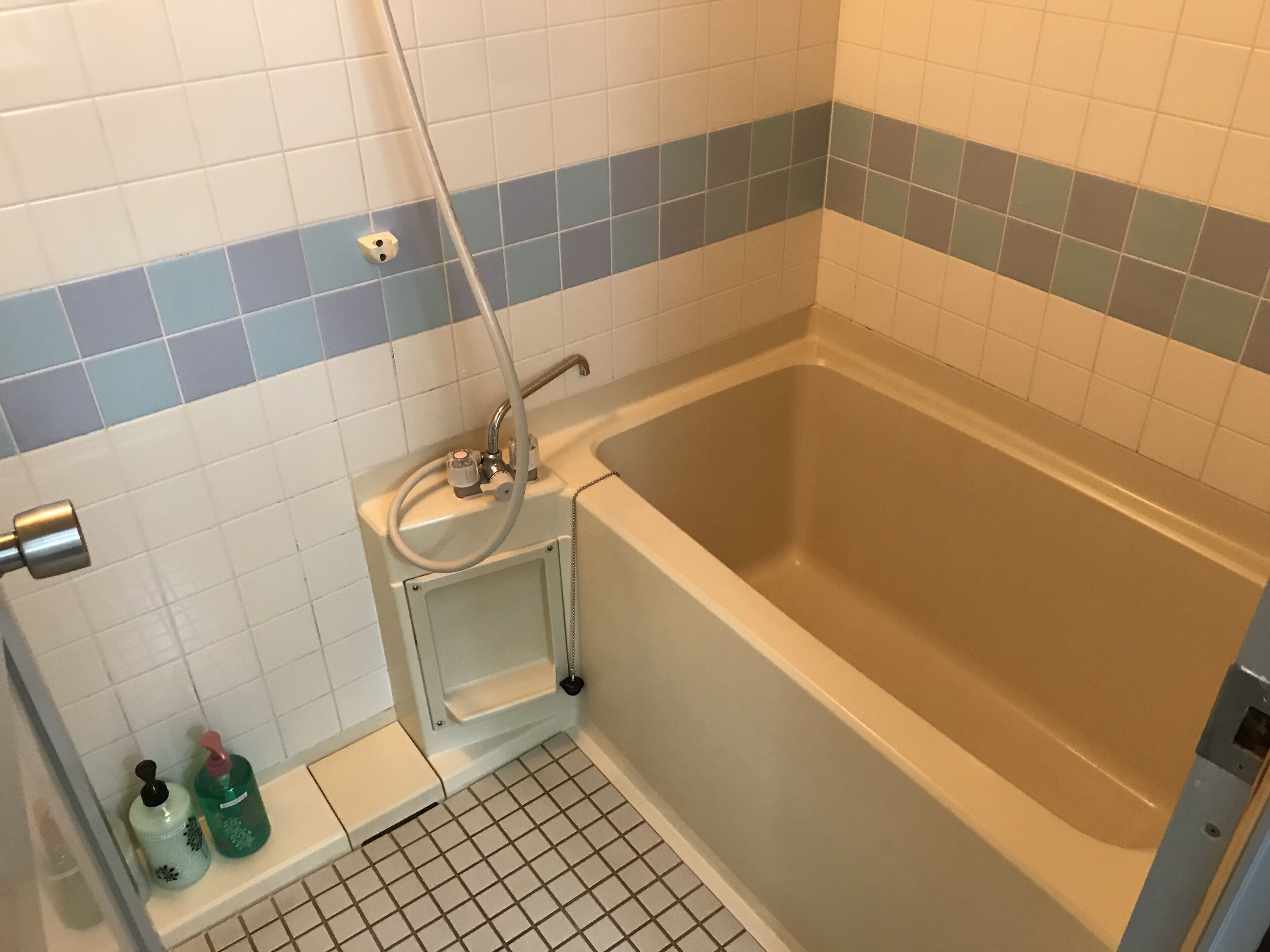 Gojo Sefi-Apartment