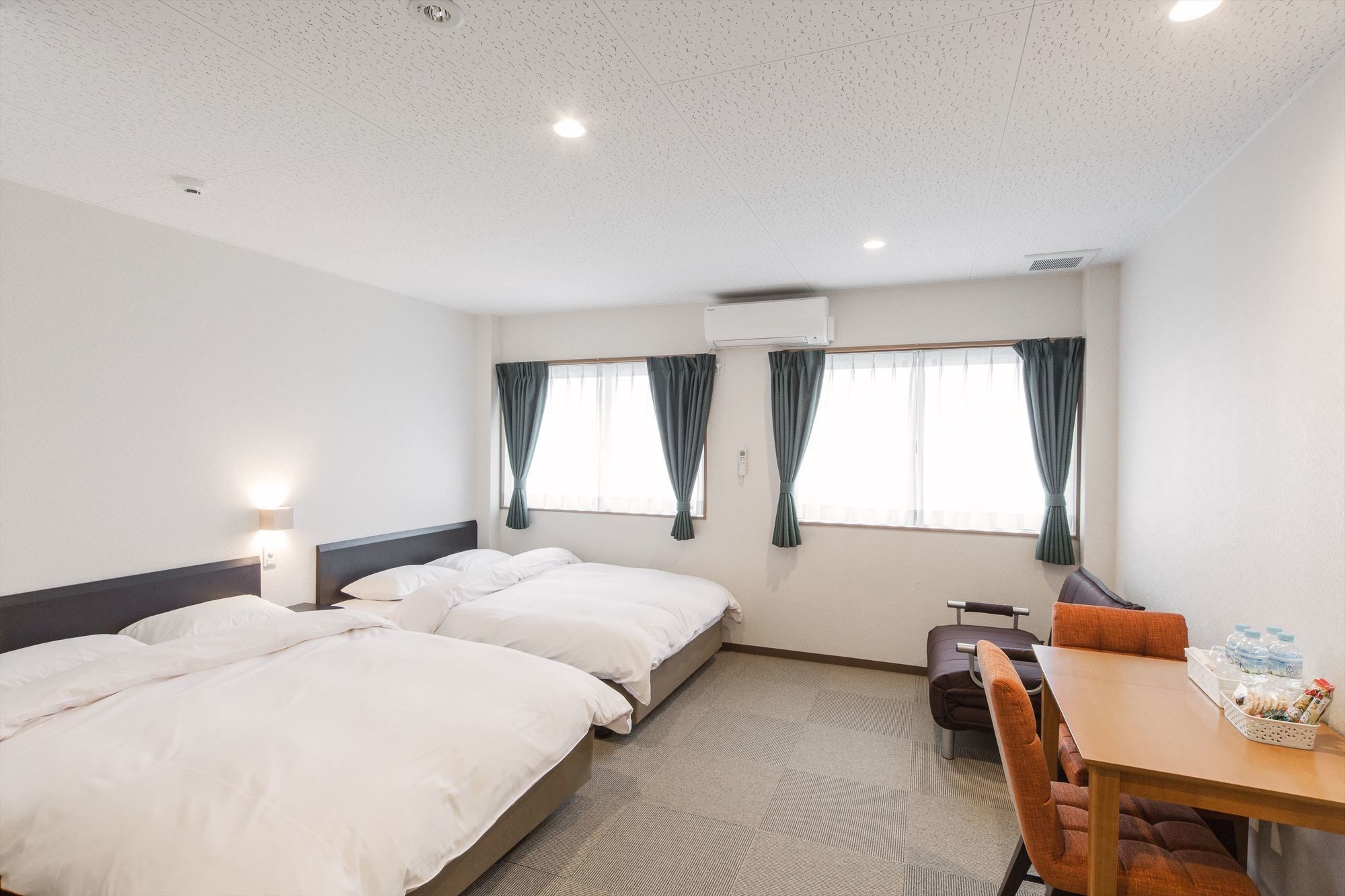 Guest House & Hotel Shijo Omiya