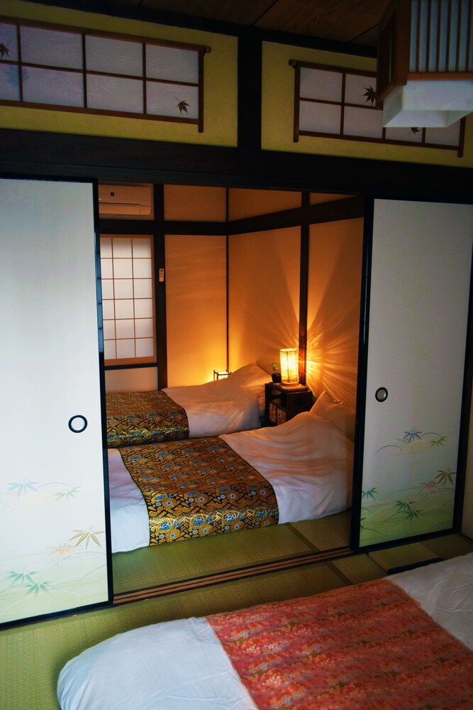Guesthouse Hanamiya