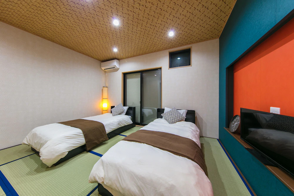 Guesthouse Higasikujyou Yanagi Sitamachi