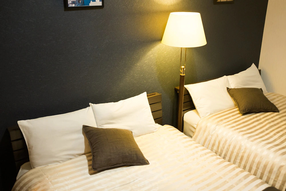 Guest House One More Heart Nishijin 1