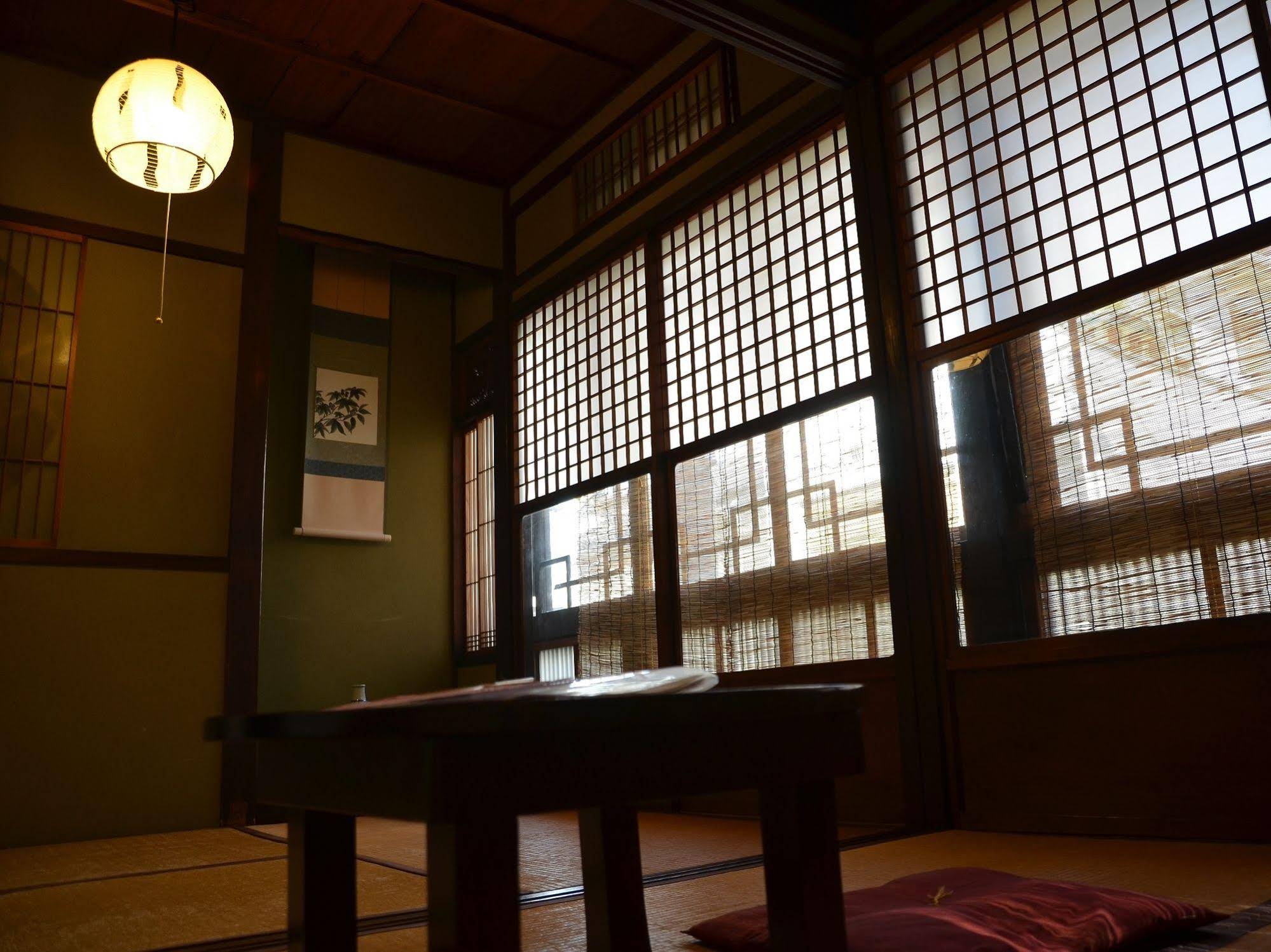 Guest house RAKUZA