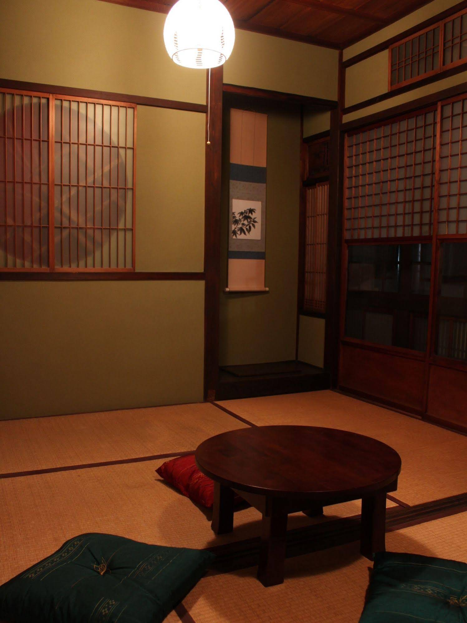 Guest house RAKUZA