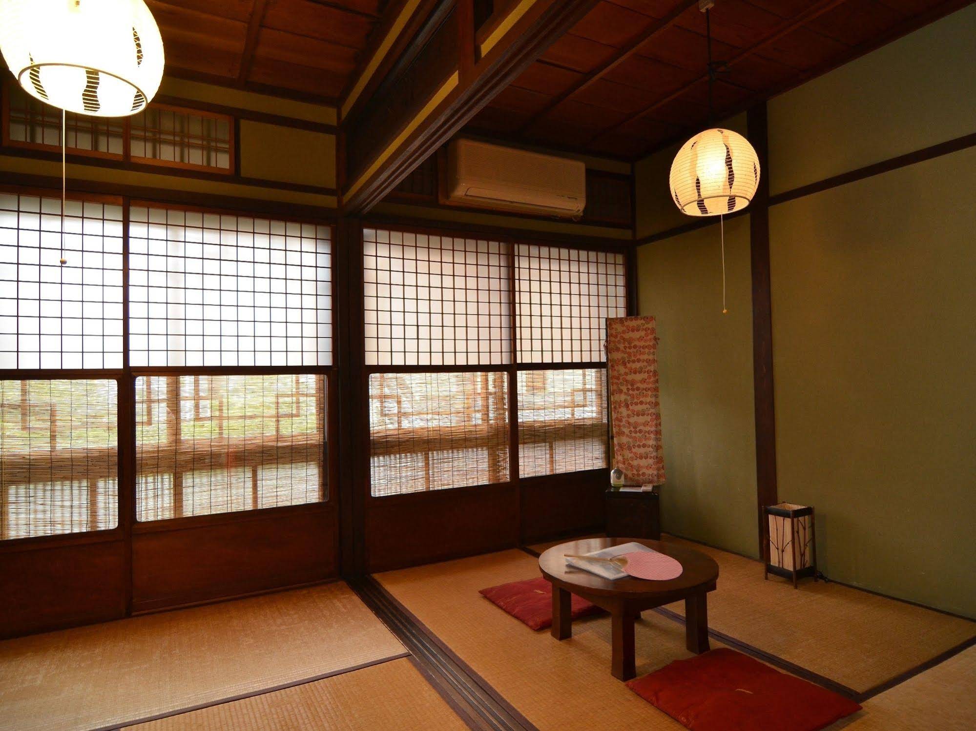 Guest house RAKUZA