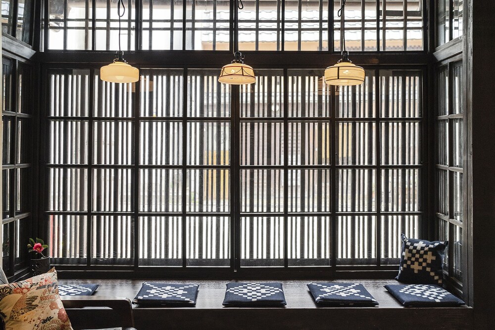 Higashiyama Jin