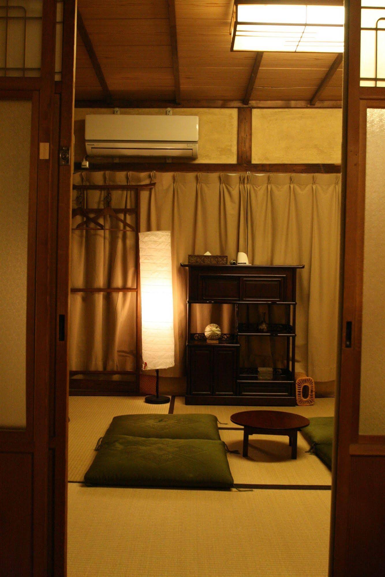 Hostel HARUYA
