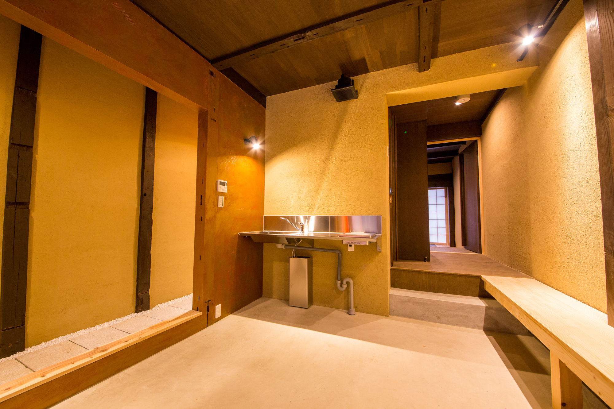 Japaning Hotel Kikoan