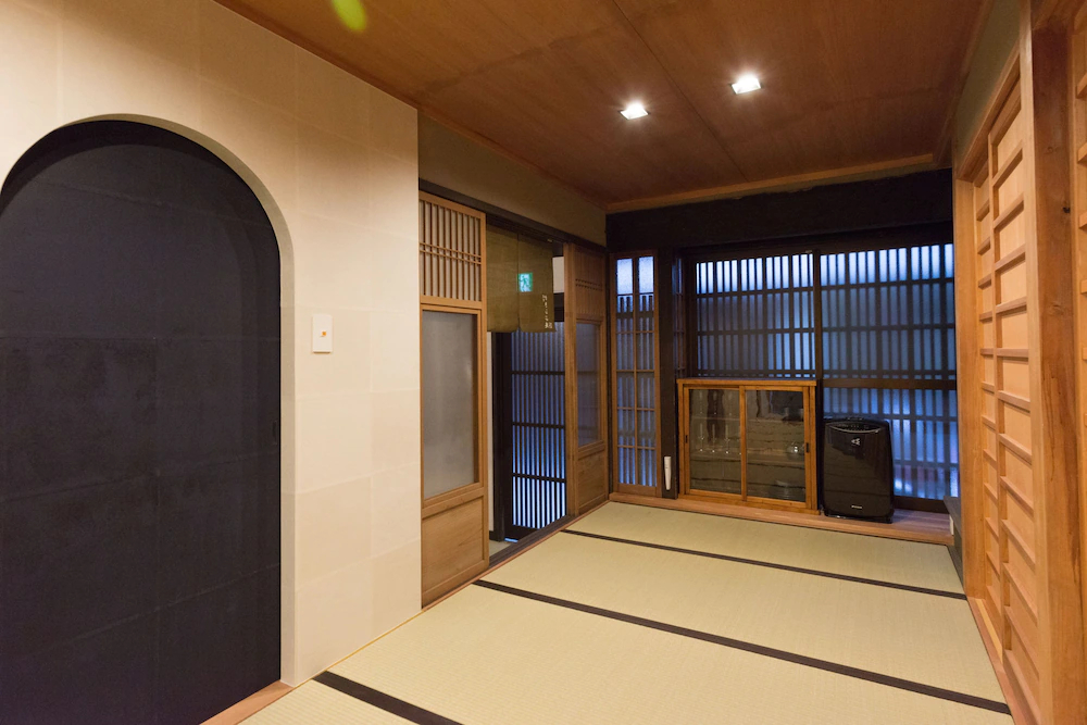 Kakishibu-an Machiya Residence Inn