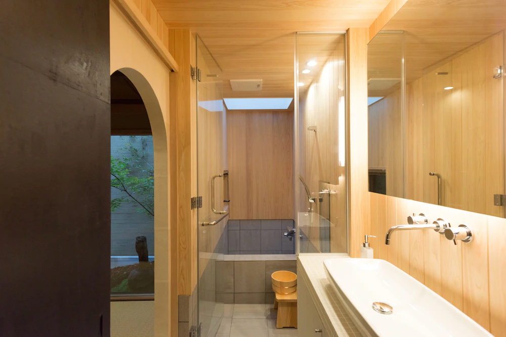 Kakishibu-an Machiya Residence Inn
