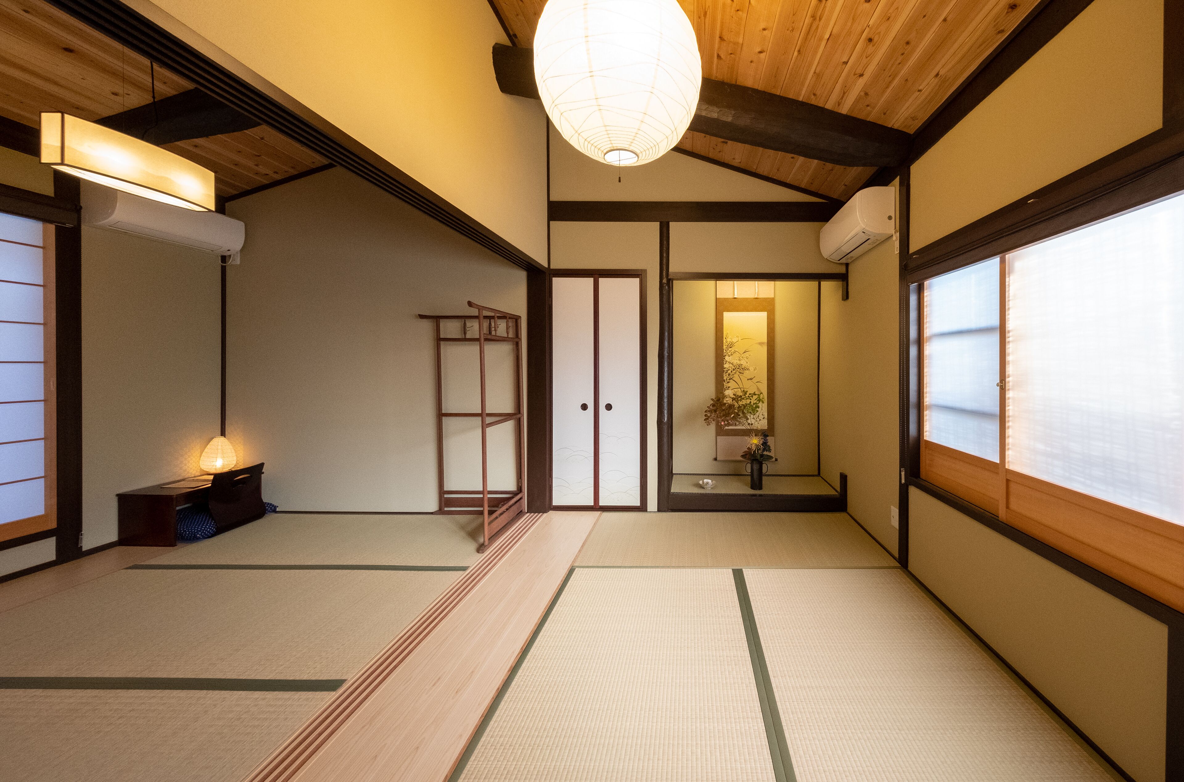 Kouhaku Kamishichiken